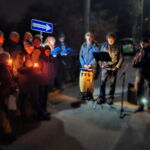 (20) Klara-Griefahn-Straße 14
Stolperstein für
* Klara Griefahn 1897 - 1945
Künstler: Niemöller-Chor
Fotos: Ralf Krieg